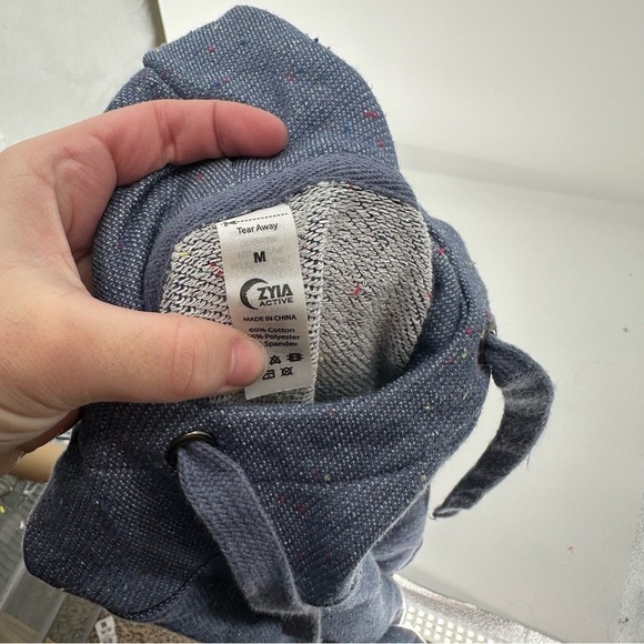 Women’s Zyia Blue Textured Hoodie Size Medium Activewear - Picture 3 of 6